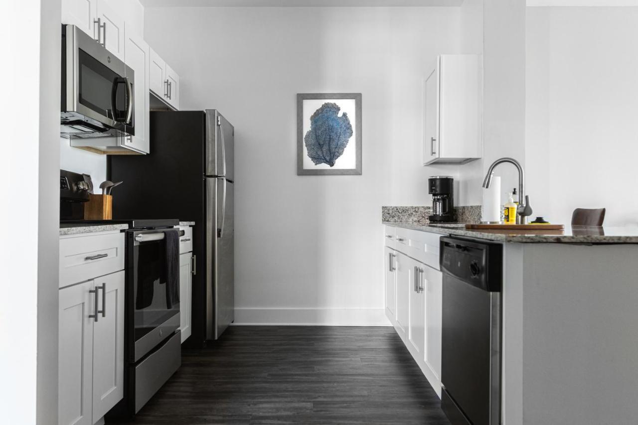 Blackswan - Rosemary Sq - Bohemian Loft With Balcony West Palm Beach Exterior photo